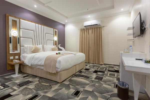 Dior Inn Apartment Hotel image 70